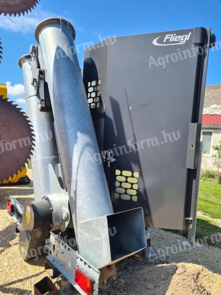 Fliegl ÜLS 400 átrakócsigás hátfal
