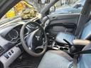 Honvédségi katonai Mitsubishi L200 4x4 pickup zöld csörlő diffizáras vonóhorog: 2700 kg