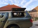 Honvédségi katonai Mitsubishi L200 4x4 pickup zöld diffizáras vonóhorog: 2700 kg