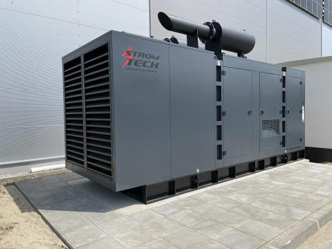 STROM-TECH STR-DO330-3 ÁRAMFEJLESZTŐ AGGREGÁTOR STROM-TECH STR-DO330-3 ÁRAMFEJLESZTŐ AGGREGÁTOR