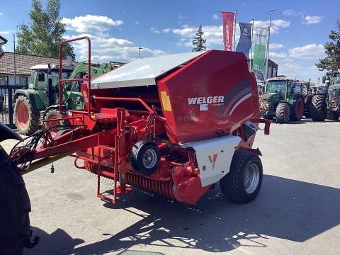 Welger RP 235 bálázó Welger RP 235 bálázó