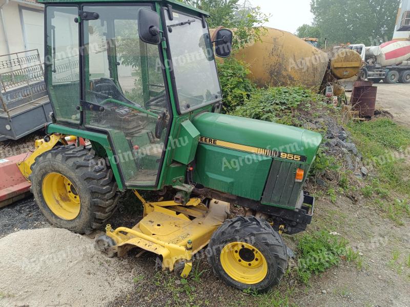 John Deere 955
