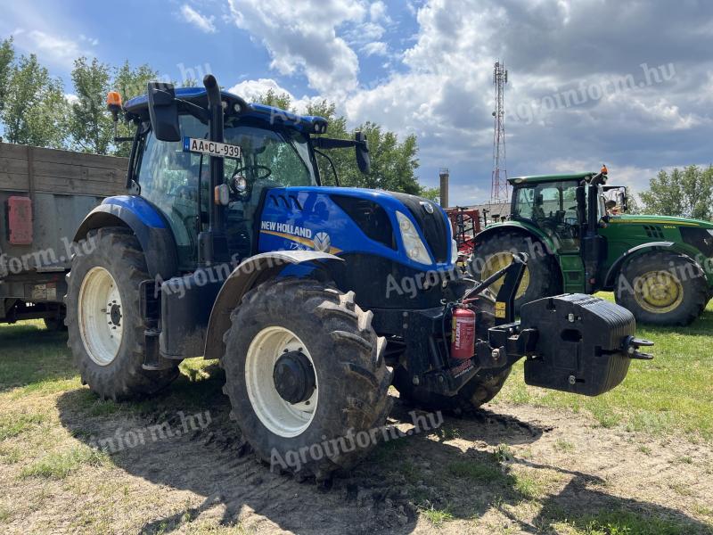 New Holland T7.165S