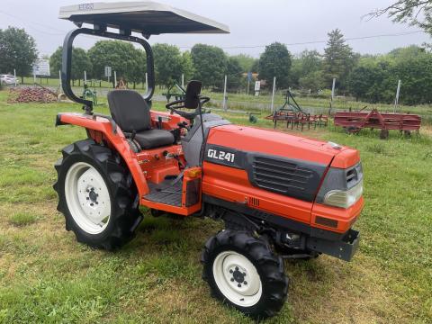 Kubota 25 LE manual japán kistraktor traktor szervizelve Ingyenes Szállítás