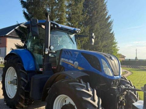New Holland T7.270 - 0%Áfa-Leszállítva-1916 órás New Holland T7.270 - 0%Áfa-Leszállítva-1916 órás