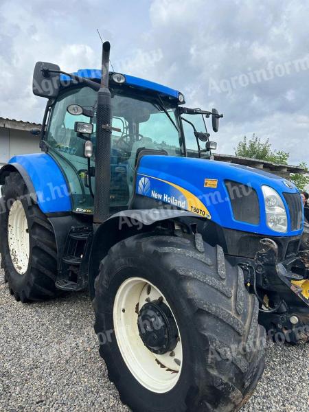 NEW HOLLAND T6070 traktor