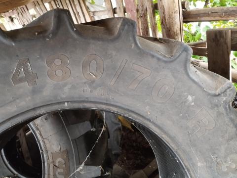 Eladó 4 db Continental gumiabroncs