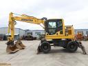 Komatsu PW148-10 gumikerekes kotrógép
