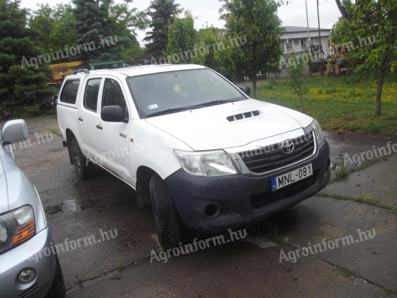 Toyota Hilux eladó