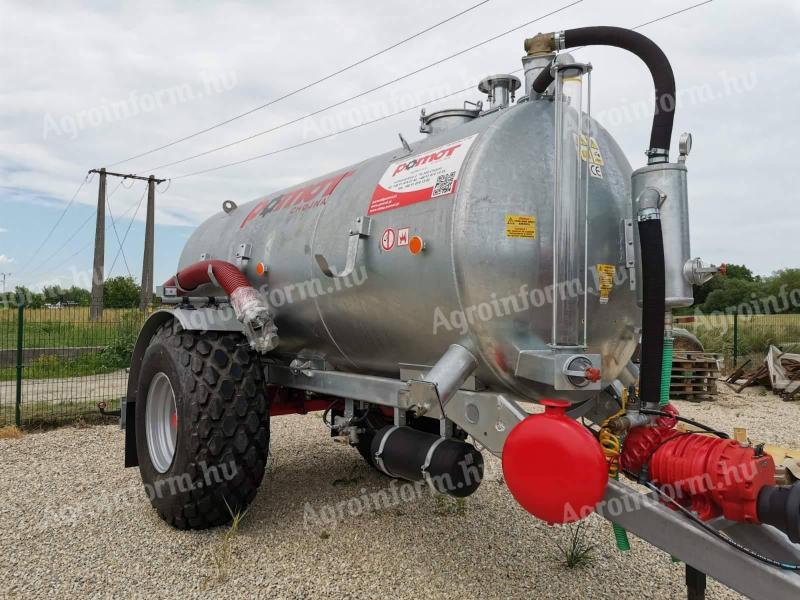 POMOT 8000 L szippantó és hígtrágyaszóró tartálykocsi - ROYAL TRAKTOR