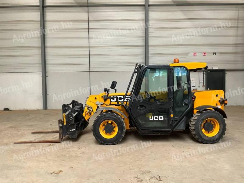 JCB 525-60 T 4 / 2017 / 2.113 üzemóra / Lízing 20%-tól