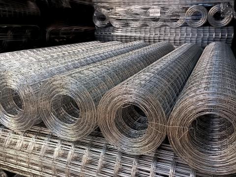 Kerítés a gyártótól: drótháló, drótfonat, vadháló, oszlop, kapu, huzal, kerítéspanel Kerítés a gyártótól: drótháló, drótfonat, vadháló, oszlop, kapu, huzal, kerítéspanel