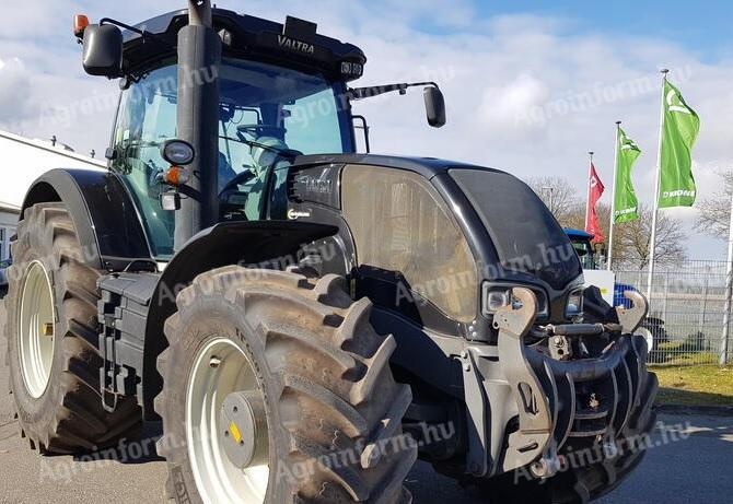 Valtra S293
