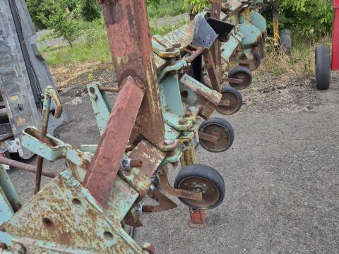 Sorközművelő 8 sor Sorközművelő 8 sor