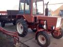 T25 traktor és munkagépei