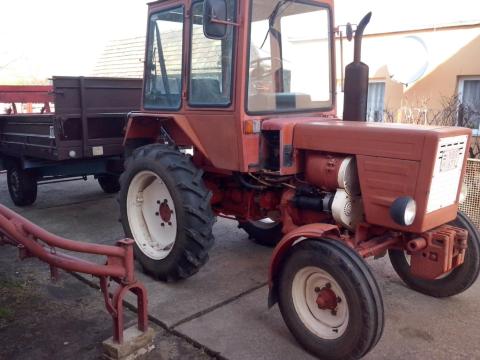 T25 traktor és munkagépei T25 traktor és munkagépei