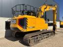 JCB 220X / 2020 / 2 978 üzemóra / Lízing 20%-tól