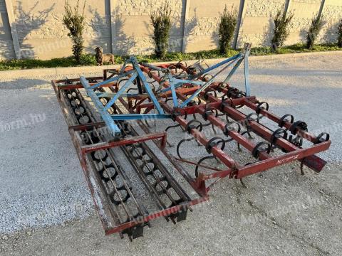 Hatzenbichler 3,2 m széles nagy rugókapás kombinátor – megmaradt alkatrészek eladók Hatzenbichler 3,2 m széles nagy rugókapás kombinátor – megmaradt alkatrészek eladók