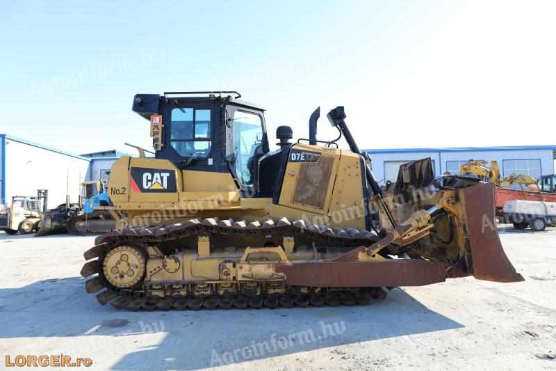 Caterpillar D7E LGP dózer