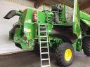 John Deere T550i kombájn