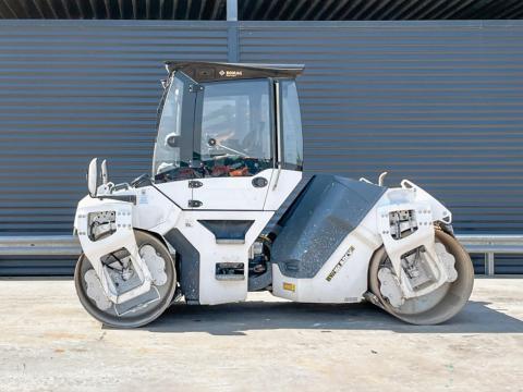 BOMAG BW 151 AD-5 / 2015 / 5081 üzemóra / Lízing 20%-tól BOMAG BW 151 AD-5 / 2015 / 5081 üzemóra / Lízing 20%-tól