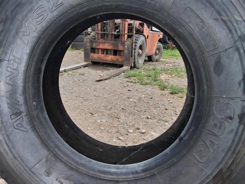 Gumiabroncs teher Sava Gumiabroncs teher Sava