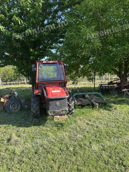 Antonio Carraro Tigrone 5400