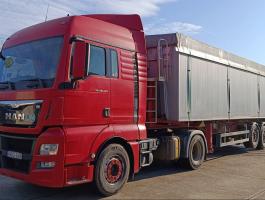 MAN TGX 18.440 + gabonaszállító félpótkocsi (55 m³)