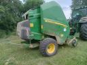 John Deere V 451M változókamrás bálázó (2021,  késes típus)