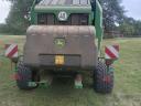 John Deere V 451M változókamrás bálázó (2021,  késes típus)
