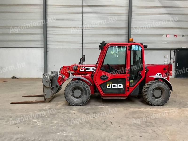 JCB 525-60 / 2017 / 2 225 üzemóra / Lízing 20%-tól