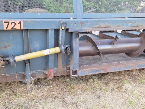 Nas 676 napraforgó vágóasztal Nas 676 napraforgó vágóasztal