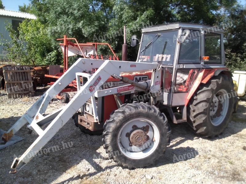 Massey fergusson 65lóerős homlokrakodós traktor