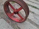Ékszíjtárcsa 51 cm átmérőjű,  6 utas