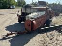 Szolnoki mezőgép M1345 kiskocka bálázó
