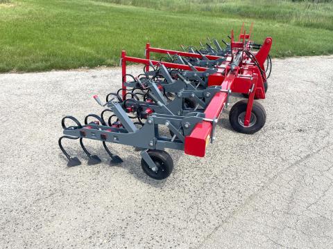 ÚJ! VAgro 6 soros sorközművelő kultivátor- házhozszállítással ÚJ! VAgro 6 soros sorközművelő kultivátor- házhozszállítással