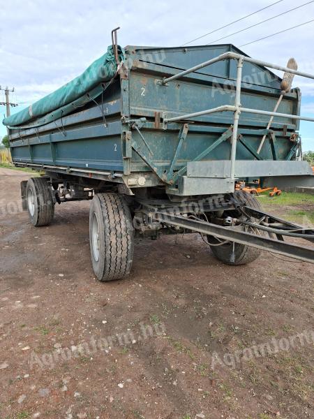 IFA HW 8011 billenős pótkocsi