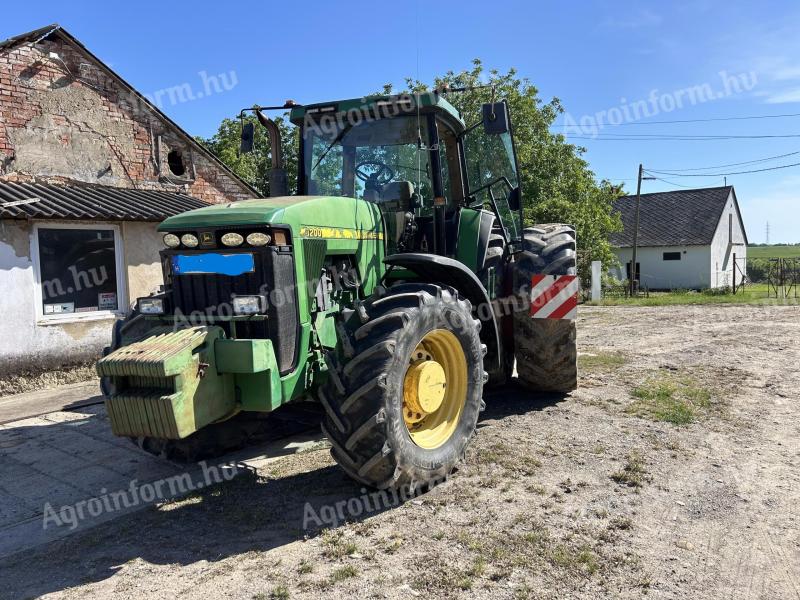 John Deere 8200 eladó