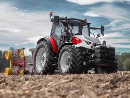 STEYR PLUS 4080-4120 TRAKTOROK A MAGTÁR KFT-TŐL