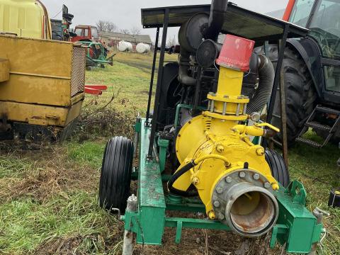 Eladó öntözőszivattyú Eladó öntözőszivattyú