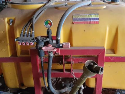 Schriffert függesztett szántóföldi permetezőgép 800 l / 12 m eladó/csere