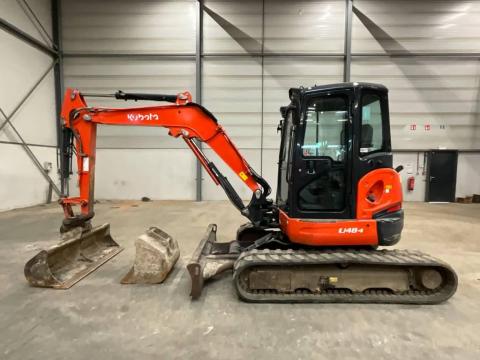 Kubota U 48-4 / 2017 / 3 978 üzemóra / Lízing 20%-tól Kubota U 48-4 / 2017 / 3 978 üzemóra / Lízing 20%-tól