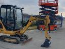 CAT 301.4 C gumihevederes mini forgókotrógép