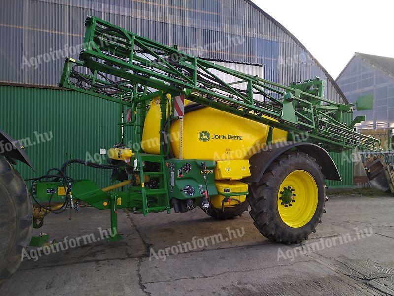 John Deere 740i szántóföldi vontatott permetező