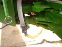 John Deere 740i szántóföldi vontatott permetező