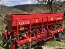 ABK-116 Big Matic 6 soros,  hidraulikusan felcsukható két szélsősor