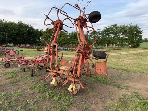 KRONE KW 640-6 függesztett rendterítő,  rendkezelő MTZ kategória KRONE KW 640-6 függesztett rendterítő,  rendkezelő MTZ kategória
