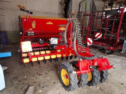 Väderstad Rapid RD 300 S vetőgép - CSAK 600 hektár Väderstad Rapid RD 300 S vetőgép - CSAK 600 hektár