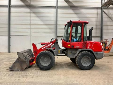 Volvo L30G / 2014 / 2.951 üzemóra / Lízing 20%-tól Volvo L30G / 2014 / 2.951 üzemóra / Lízing 20%-tól