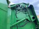 John Deere 852 bálázó